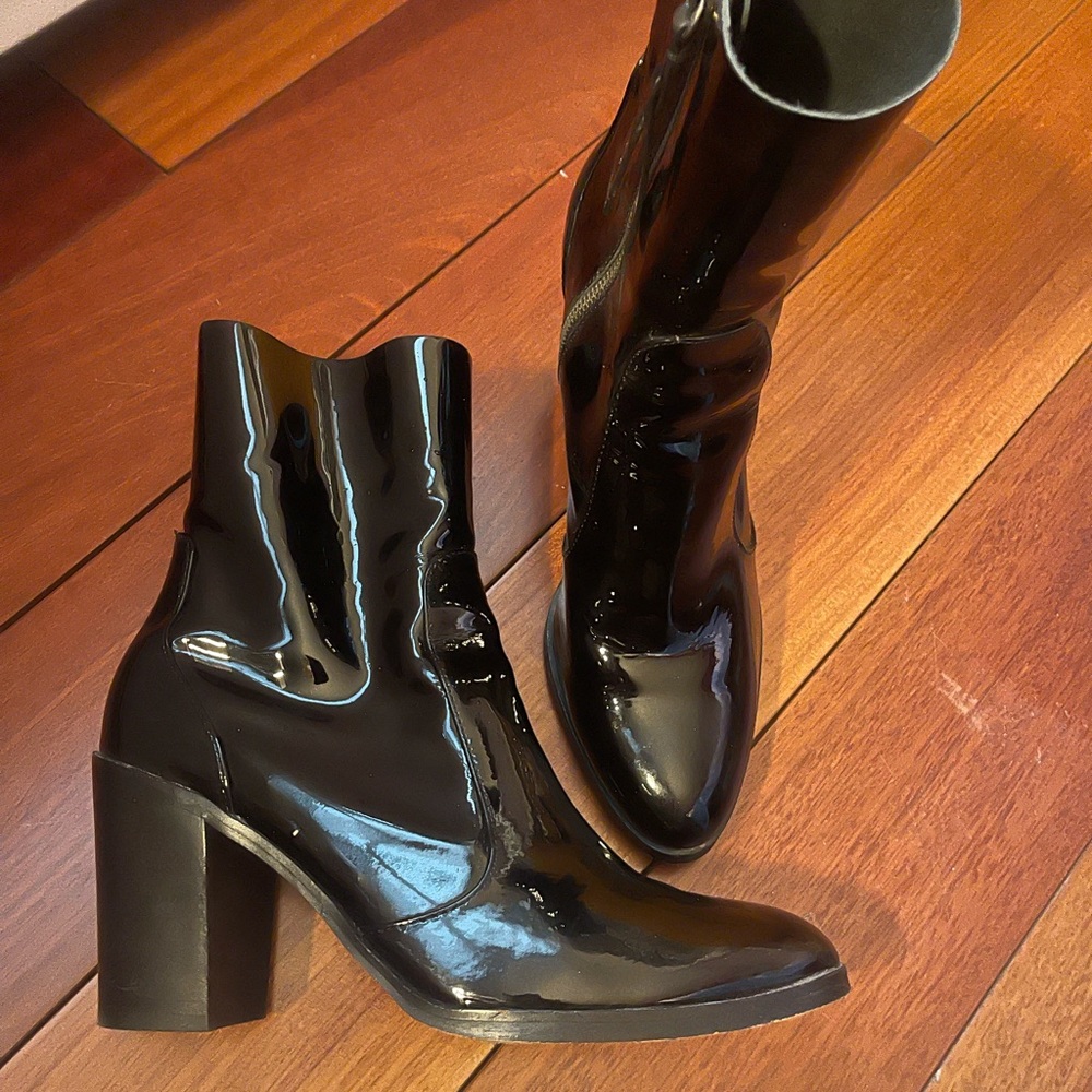 Splendid Patent Leather Booties